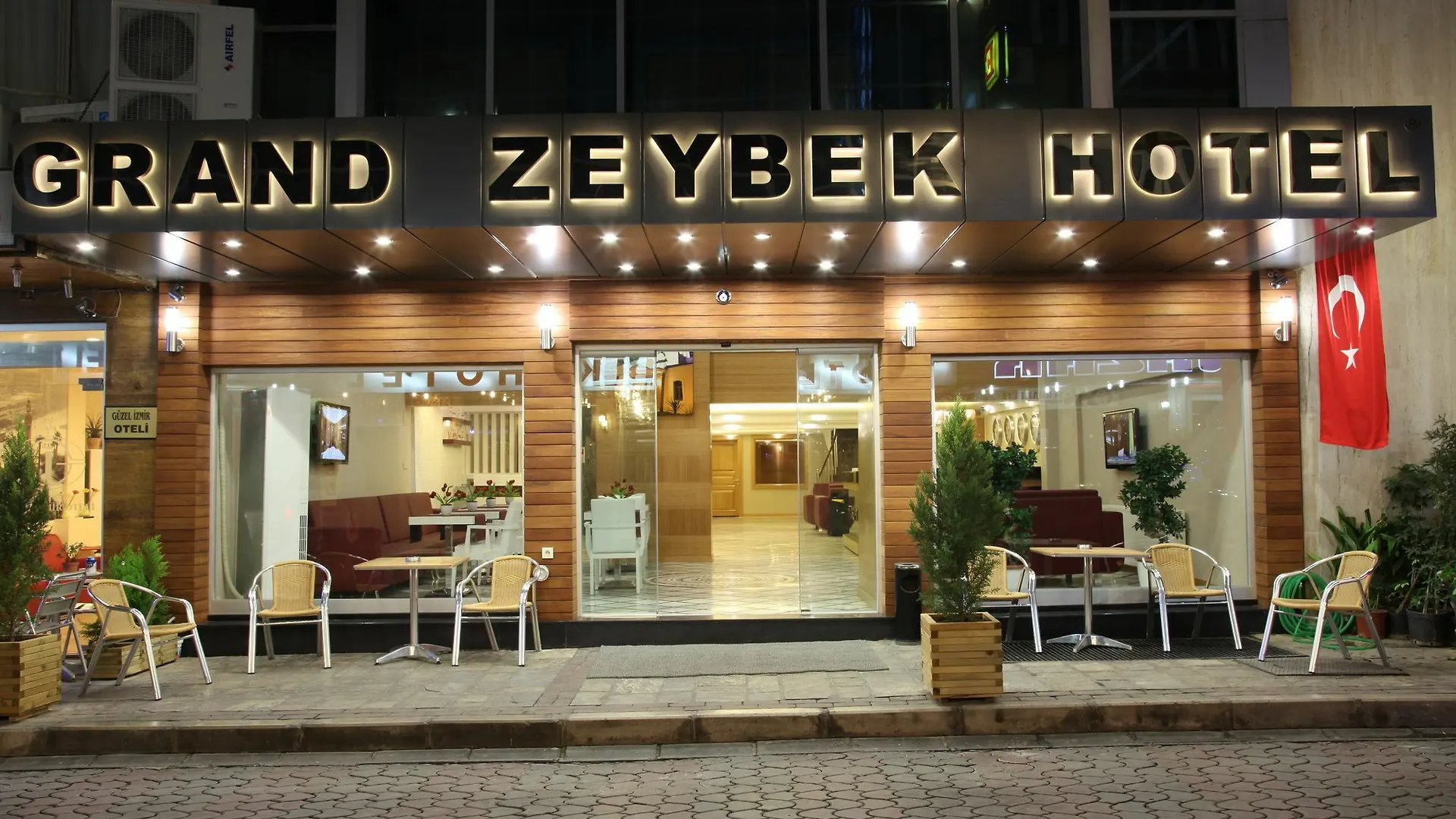 The New Hotel Zeybek Izmir