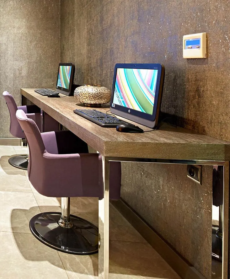 The New Hotel Zeybek Esmirna