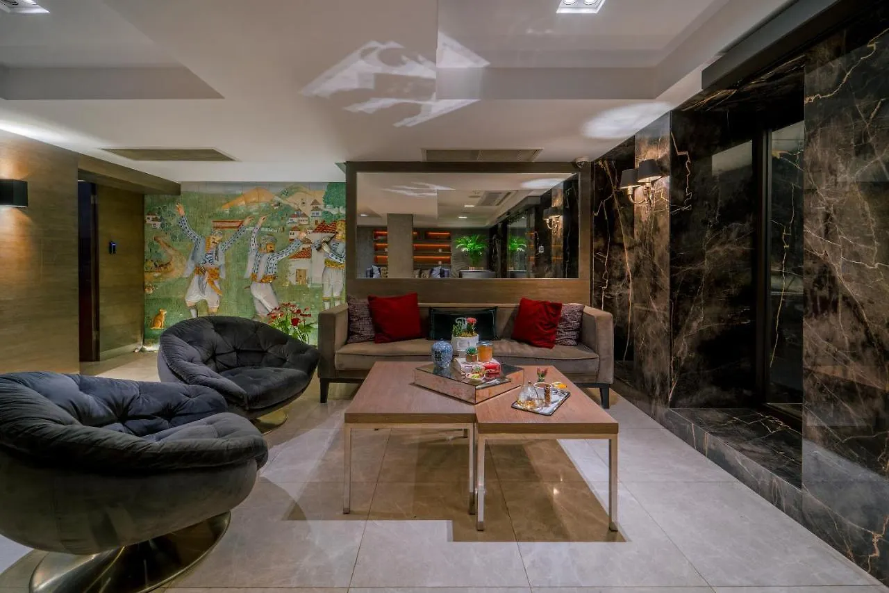 The New Hotel Zeybek Smirne